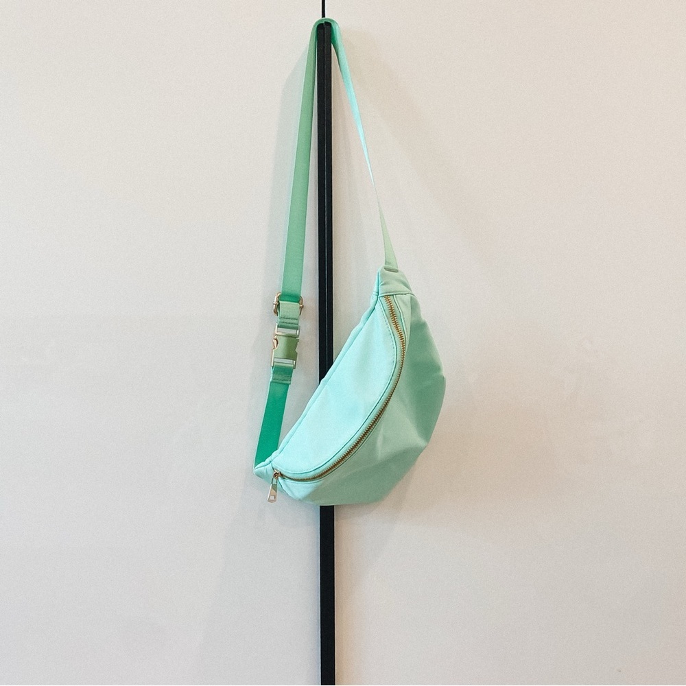 Liquidation Sale:Mint Green Crossbody Bag - Picture 3 of 8